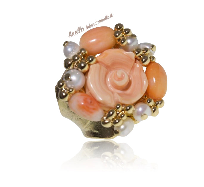 anello-artigianale-rosa-conchiglia-pietre dure-perle-laboratoriodlb