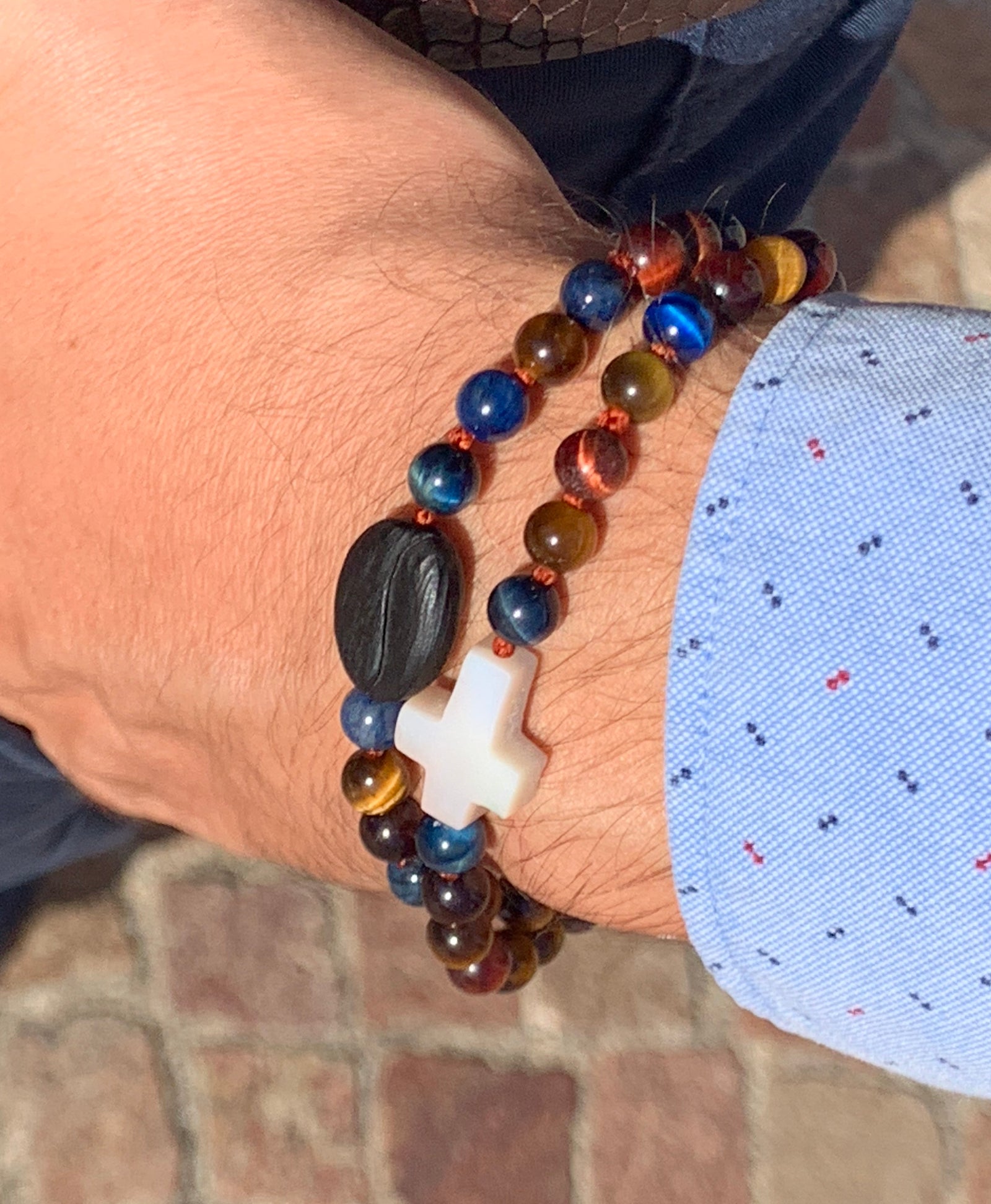 bracciale-artigianale-uomo-pietre occhio di tigre-ebano-madreperla-laboratoriodlb