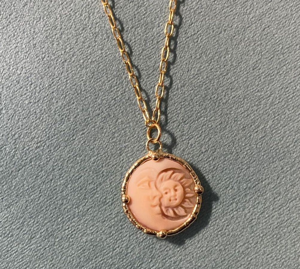 ciondolo-cammeo-luna-sole